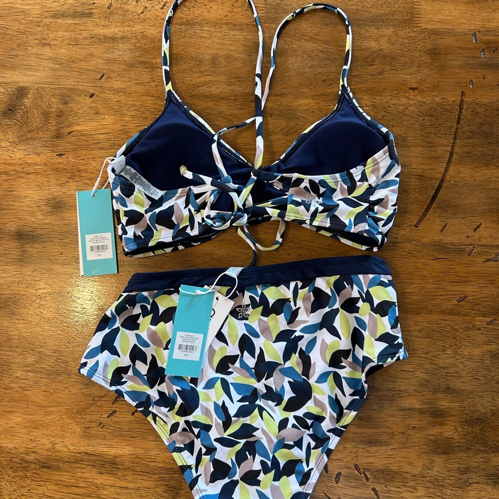 Quintsol Bikini Set - Picture 2 of 2